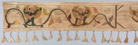 Eave hanging (ider-ider) depicting Logo and Garudas