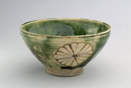Tea bowl, Mino ware, Oribe type