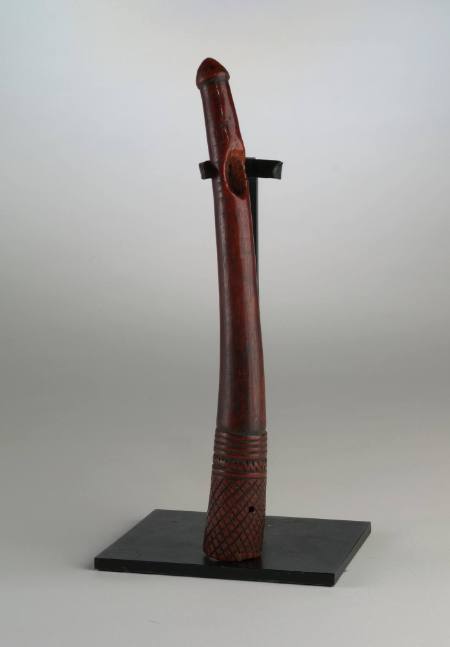 Horn with incised designs