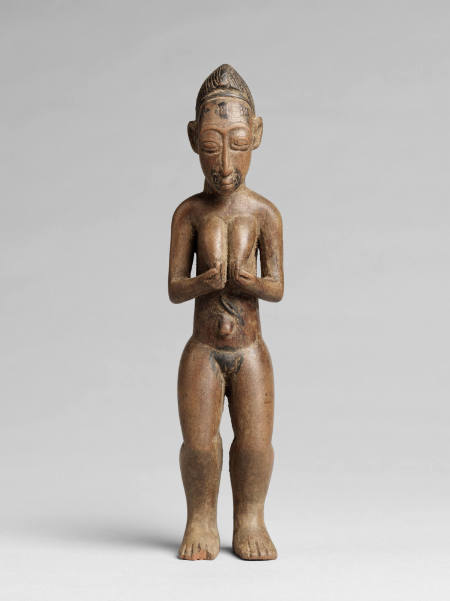 Standing female figure (blolo bla)