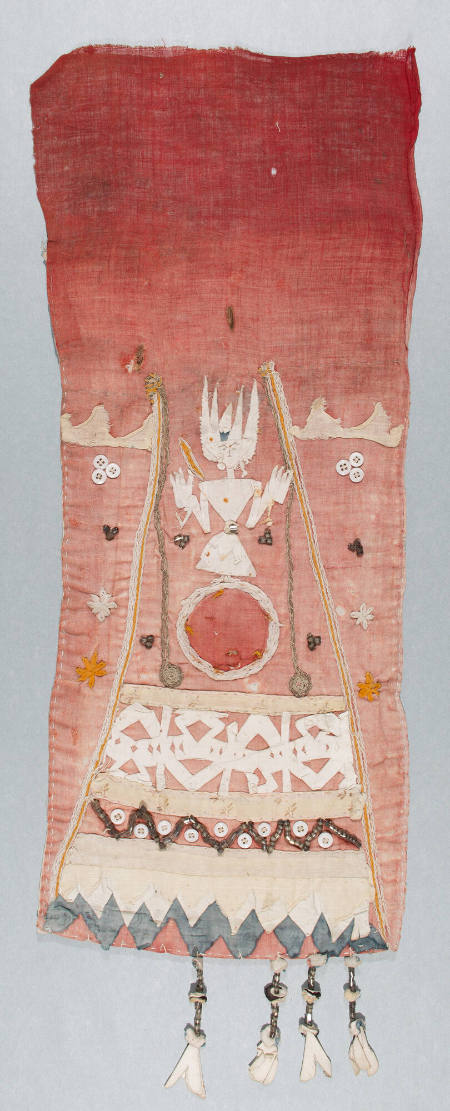 Offering cloth (lamak) with Cili