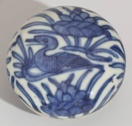 Box with design of duck and lotus