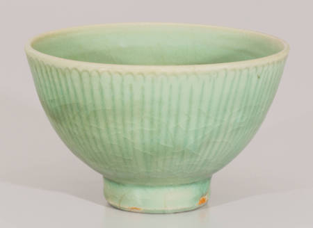 Bowl with lotus decoration, Longquan ware