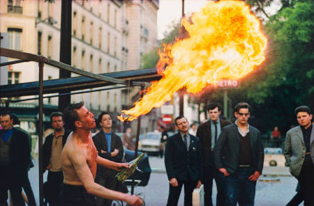 Street busker, Paris