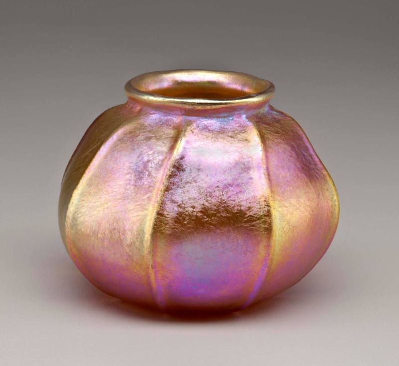 Vase, rose lustre