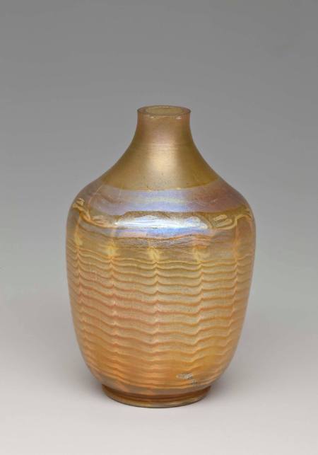 Vase, gold lustre, decorated with Eqyptian motif, wavy (cobweb) pattern