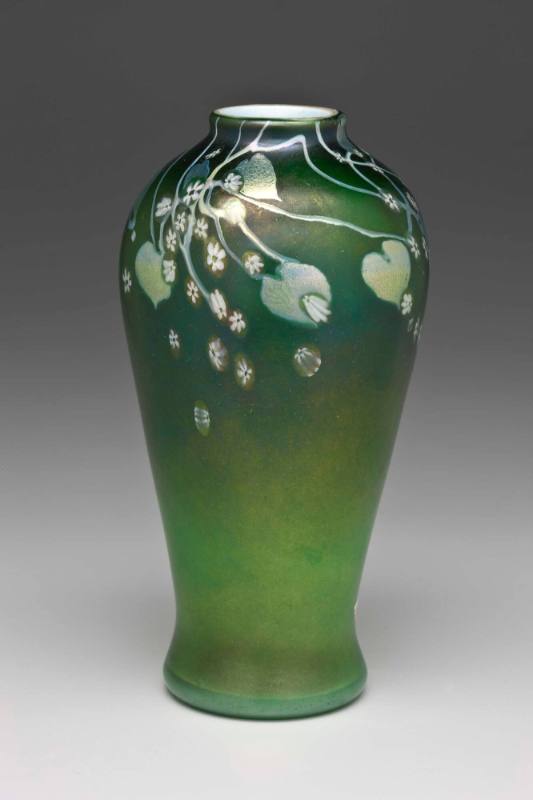 Vase with green millefiori effect