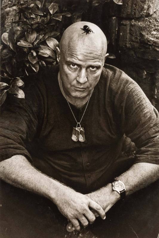 Marlon Brando with a beetle on his head, on the set of Apocalypse Now