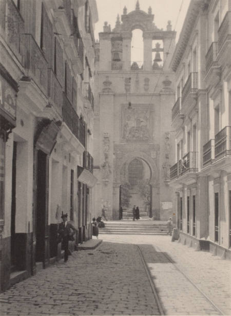 Puerta del Perdon leading to the Orange Court of the Cathedral