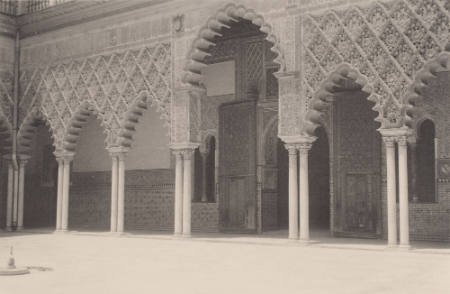 The Alcazar, Court of the maidens