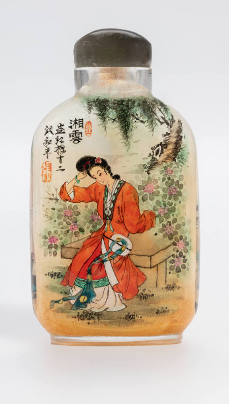 Snuff bottle with portrait of Chung Quai, the Ghost Queller