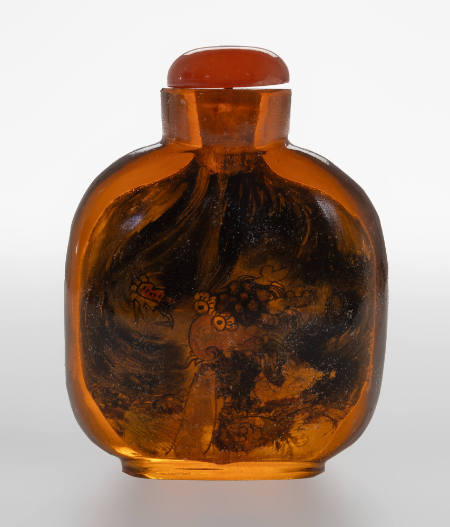 Snuff bottle