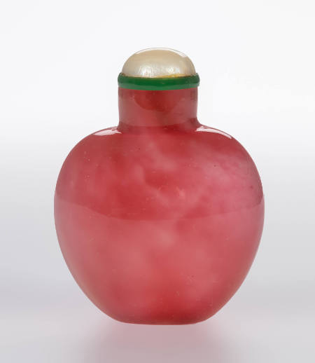 Snuff bottle