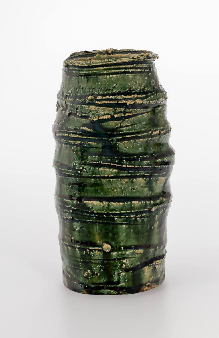 Ao-oribe hanaike (Oribe flower vase)