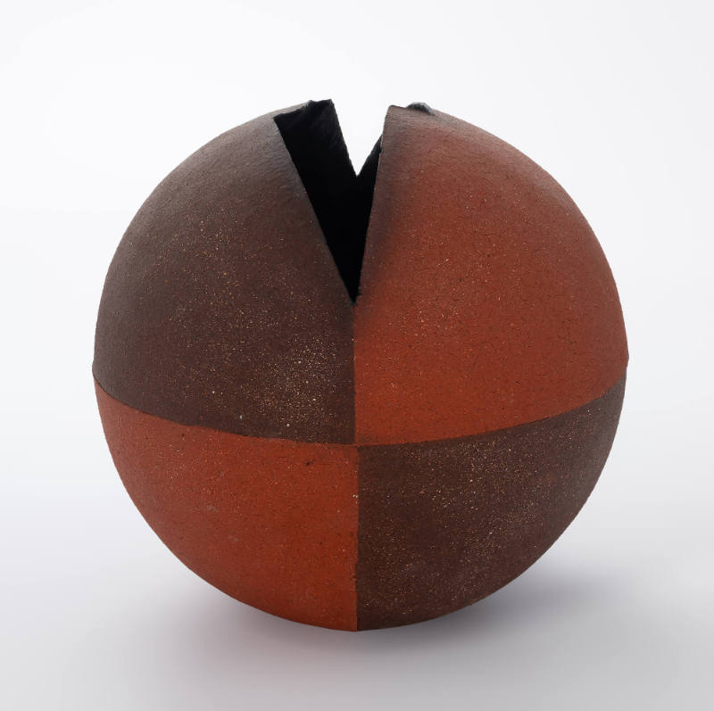 Akakuroto (red and black work)