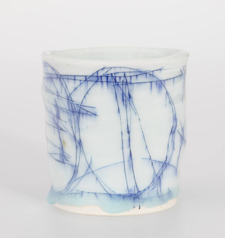 Tabi Chawan: teacup (yunomi) with blue-and-white decoration (sometsuke)