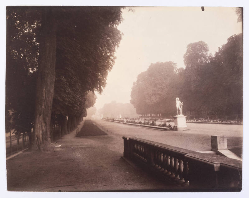 Saint-Cloud, fin août, 6 1/2 h.