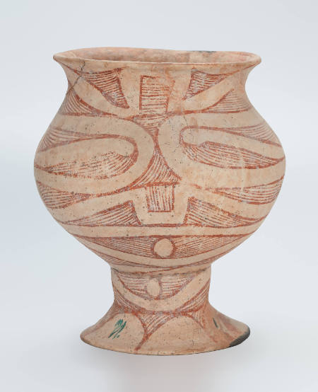 Vessel with geometric designs