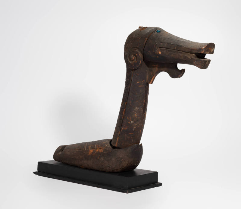 Architectural fragment in the form of an Aso dragon