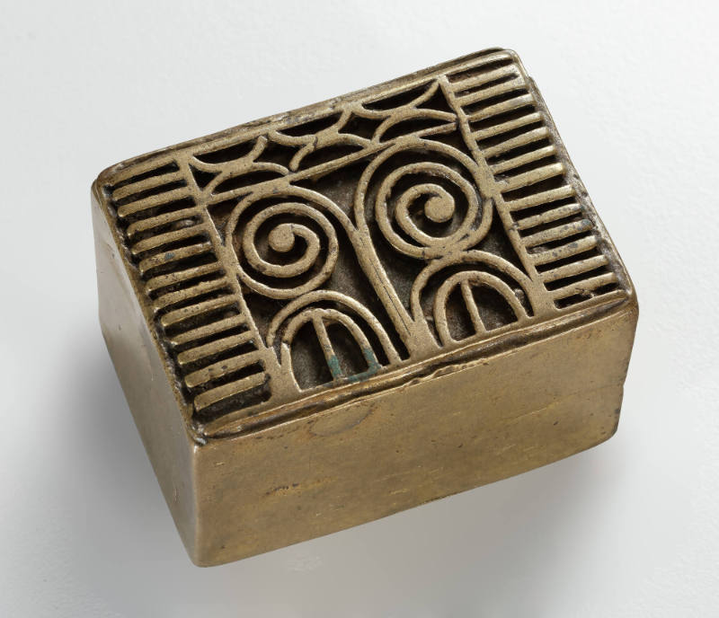 Box with lid