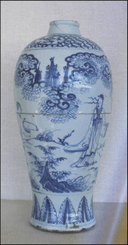 Vase with design of scholar and servant