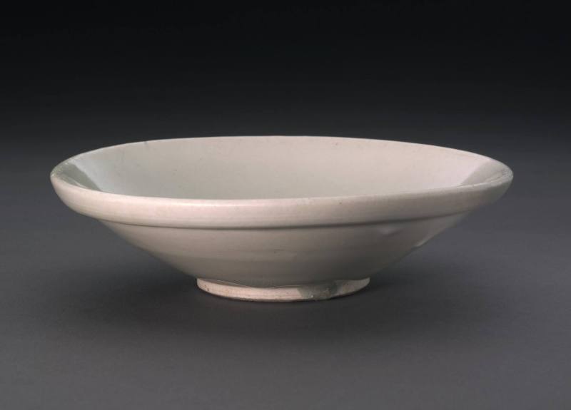 Shallow bowl, Xing ware