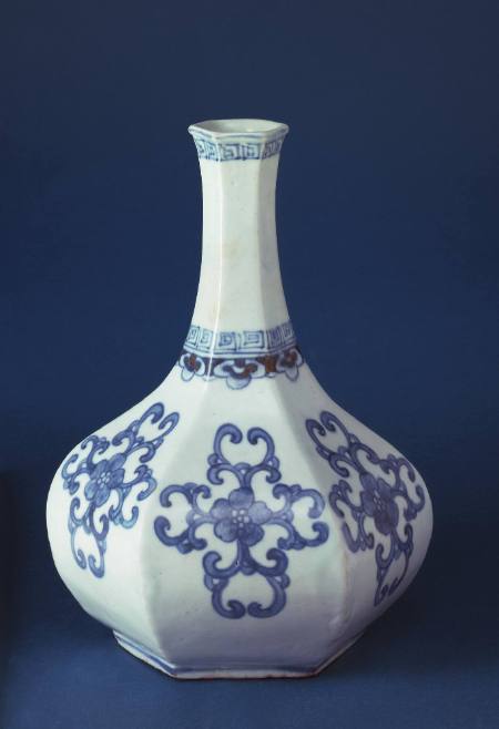Bottle-form Vase