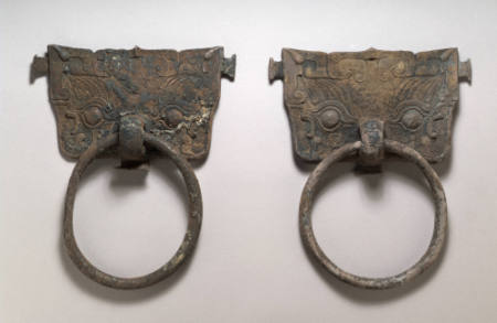 Mask-and-ring handles