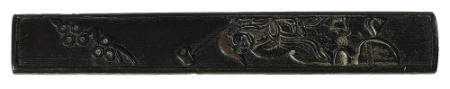 Kozuka depicting one of the 24 paragons of Filial Piety