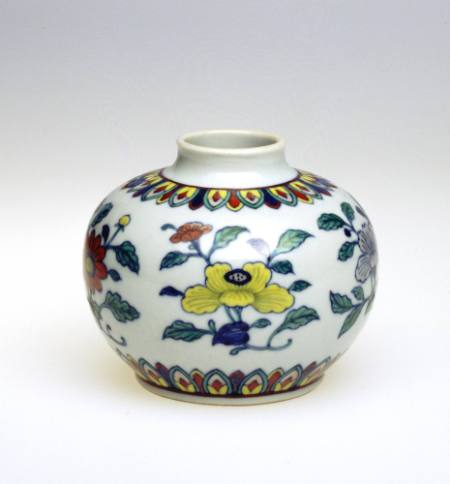 Small jar with floral design