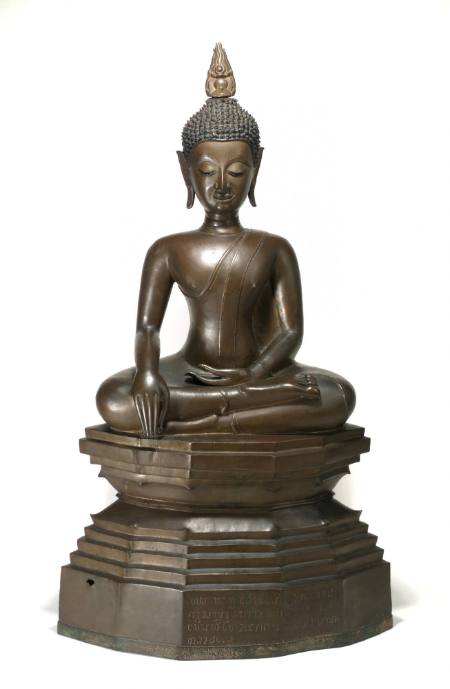 Seated Buddha Calling the Earth to Witness