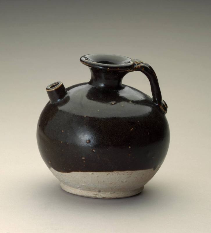 Globular ewer, Huangdao ware