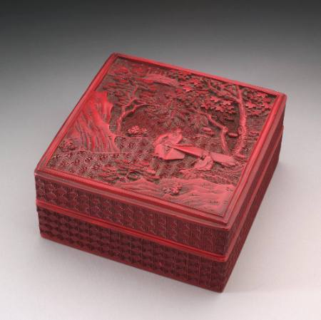 Covered box with design