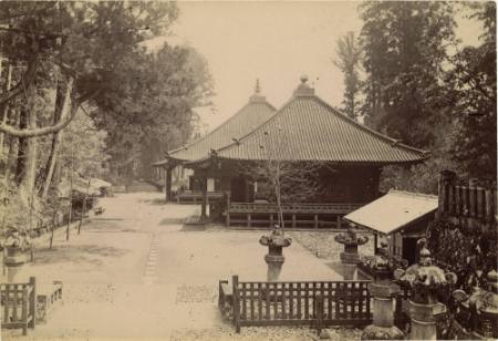 [Nikko, two halls]
