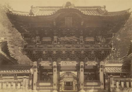 [Gate at Nikko]
