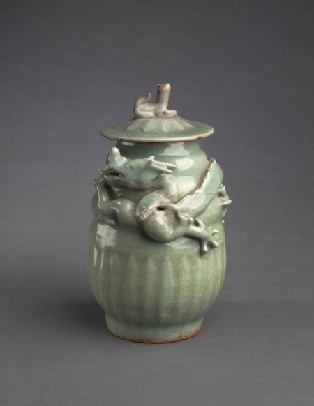 Wine jar with encircling dragon, Longquan ware