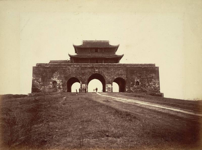 South gate, Nankin
