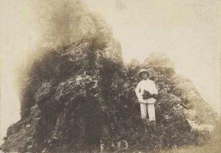 Jim on the rock, Shan-hai-kuan