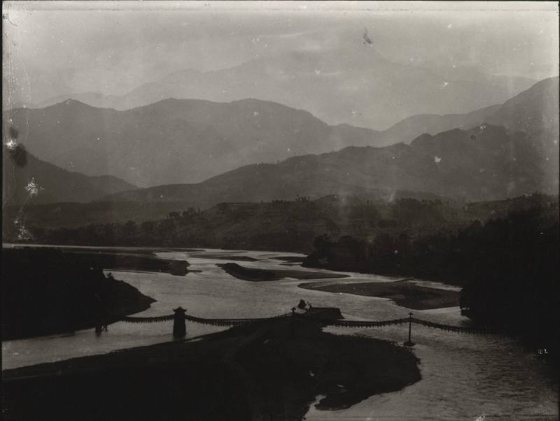 [Au-lan suspension bridge, Western Szechuan]