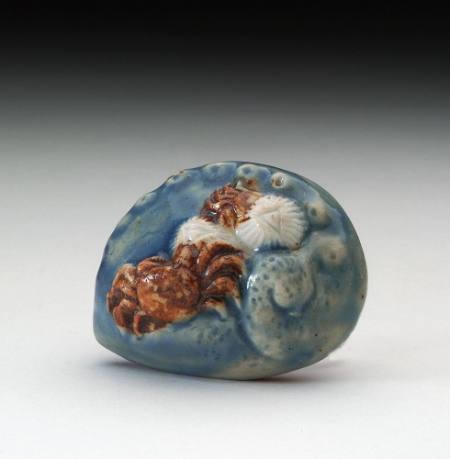 Crabs and abalone shell, Hirato ware