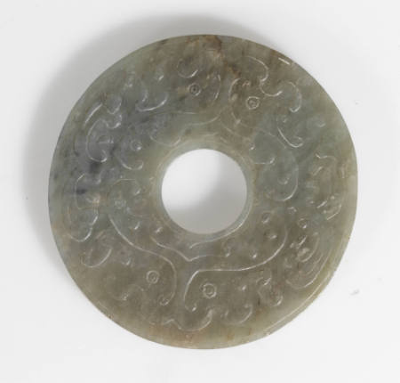 Incised Bi disc