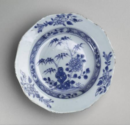 Shallow bowl