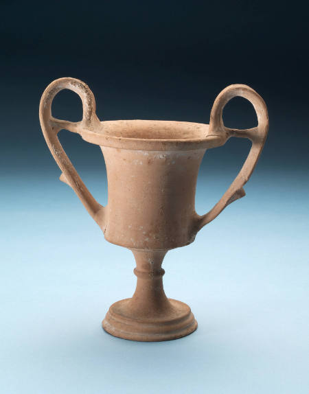 Apulian kantharos