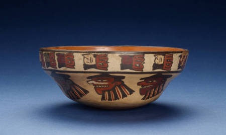 Bowl With Trophy Heads