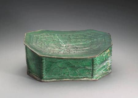 Pillow with floral designs, Cizhou ware
