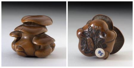 Netsuke in the form of mushrooms