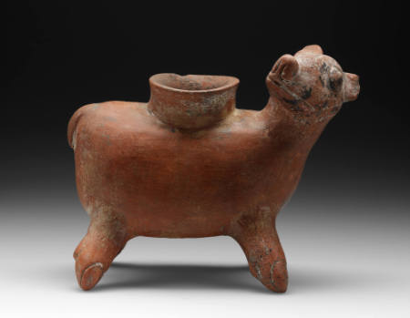 Zoomorphic pot