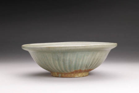 Large dish, Sawankhalok ware
