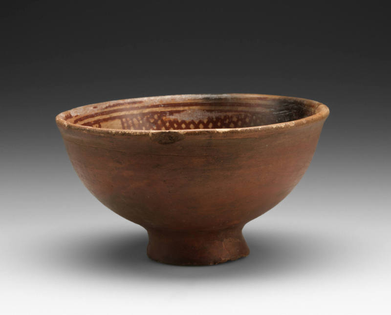 Footed bowl (