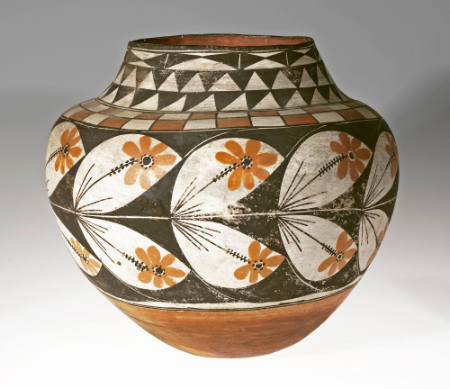Jar with geometric designs and vegetal motif